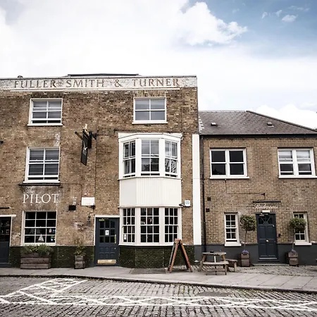The Pilot Inn-2